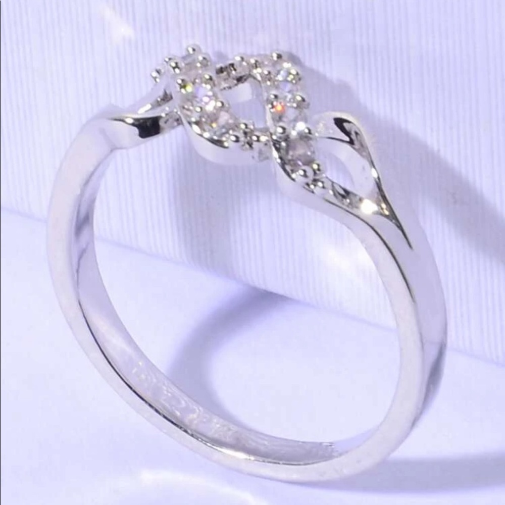 Sparkling Braided Bling Gorgeous Silver ring